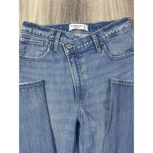 Abercrombie Straight Jeans Womens 2/26 The 90s Straight Ultra High Rise Denim